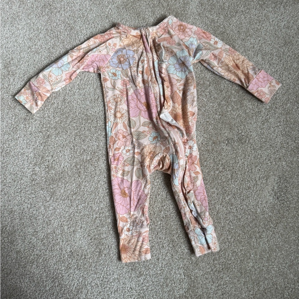 Little & Fern Flower Frill Zip Romper Size 0-3M